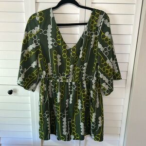 Manuhealiʻi shorts romper size L